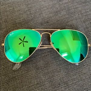 Ray Ban Aviators Flash Green Lenses Gold frame